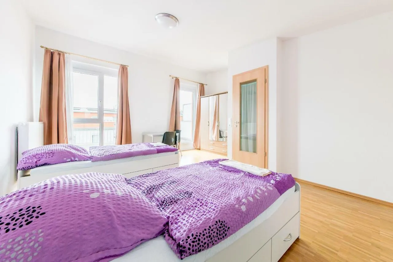 Private Rooms North Fair Hannover Homestay szállás